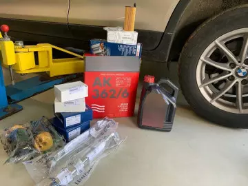 ТО на БМВ X3 F25 2.0D ТО на БМВ X3 F25 2.0D