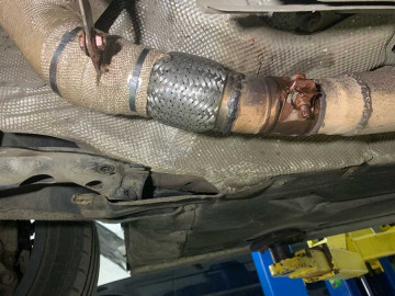 Заменили гофру в выпускной системе Заменили гофру в выпускной системе