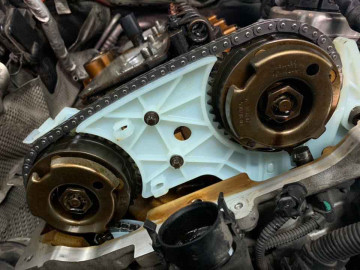 Замена цепи ГРМ и масляного насоса на F10 520i Замена цепи ГРМ и масляного насоса на F10 520i
