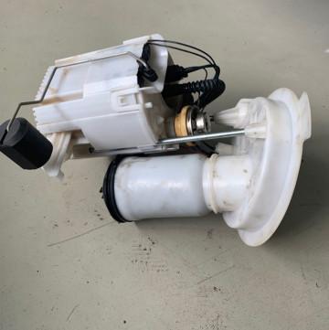 Замена бензонасоса F20 116i Замена бензонасоса F20 116i