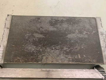 Мойка радиаторов на F10 530d Мойка радиаторов на F10 530d