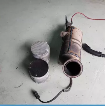 Удаление катализатора Х5 Е70 Удаление катализатора Х5 Е70