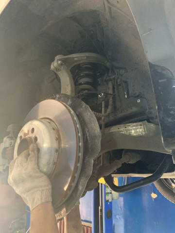 Поменяли пружины на F10 Поменяли пружины на F10