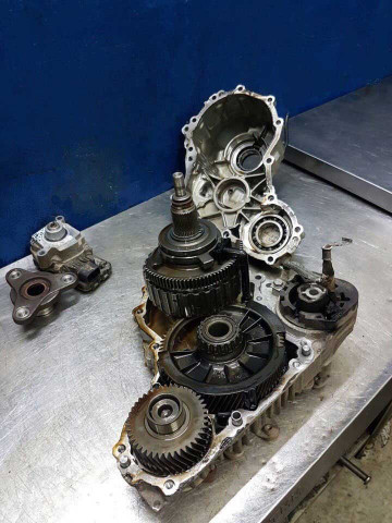 Ремонт раздаточной коробки F13 650i Ремонт раздаточной коробки F13 650i