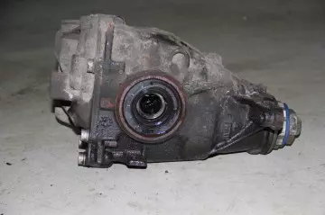 Ремонт заднего редуктора BMW F30 Ремонт заднего редуктора BMW F30