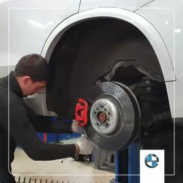 Замена задних колодок BMW Х5 G05 Замена задних колодок BMW Х5 G05