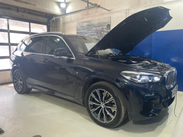Русификация BMW X5 G05 2021 года — перевод системы iDrive на русский язык в Москве Русификация BMW X5 G05 2021 года — перевод системы iDrive на русский язык в Москве