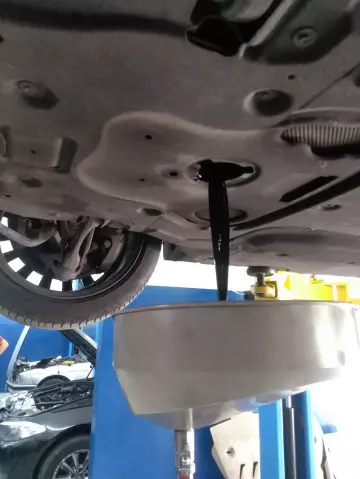 Техническое обслуживание БМВ 7 серии F02 730LD Техническое обслуживание БМВ 7 серии F02 730LD