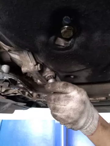 Техническое обслуживание БМВ 7 серии F02 730LD Техническое обслуживание БМВ 7 серии F02 730LD