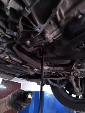 Техническое обслуживание БМВ 7 серии F02 730LD Техническое обслуживание БМВ 7 серии F02 730LD