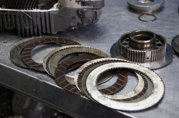 Ремонт раздаточной КПП BMW ATC300 Ремонт раздаточной КПП BMW ATC300