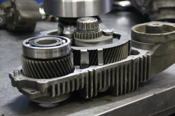 Ремонт раздаточной КПП BMW ATC300 Ремонт раздаточной КПП BMW ATC300